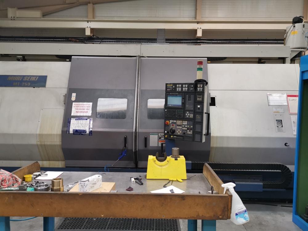 MORI SEIKI MT-253  2000